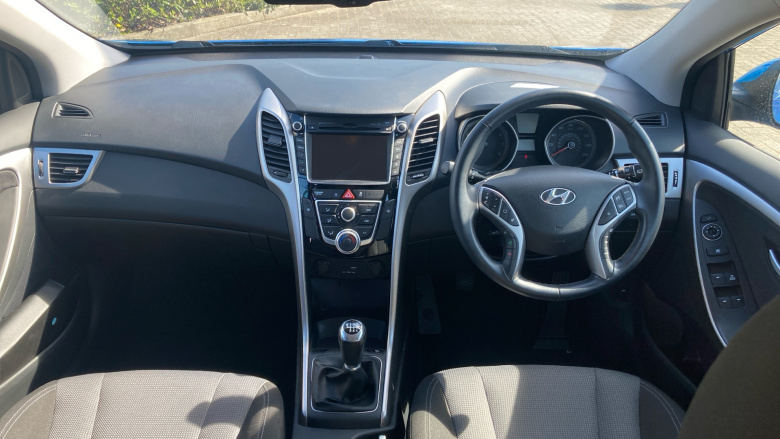 Hyundai i30 1.4 Blue Drive SE Nav 5dr Petrol Hatchback